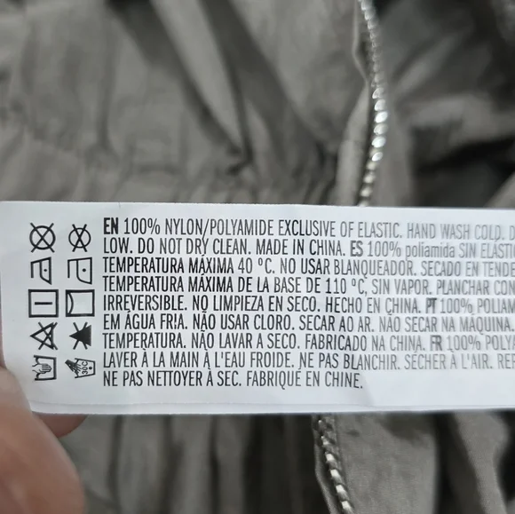 Forever 21 Gray Halographic Sleeveless Cargo Jumpsuit Size Large - Picture 11 of 16